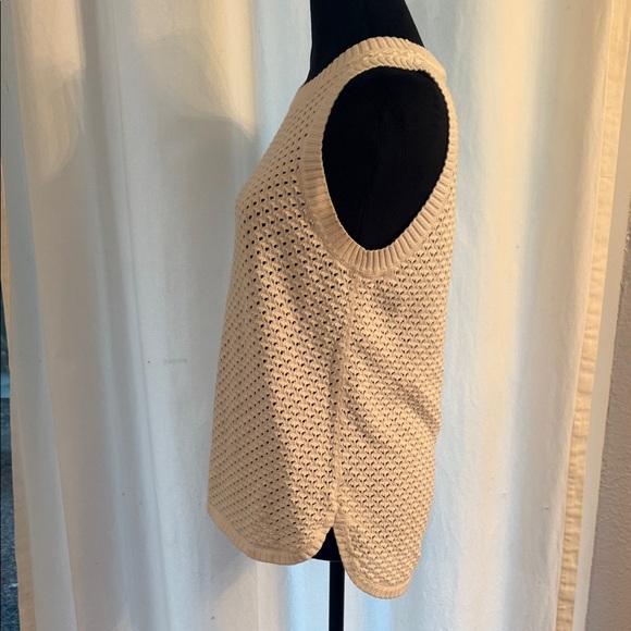 Banana Republic Textured Knit Tank Top - Cream - Picture 3 of 6